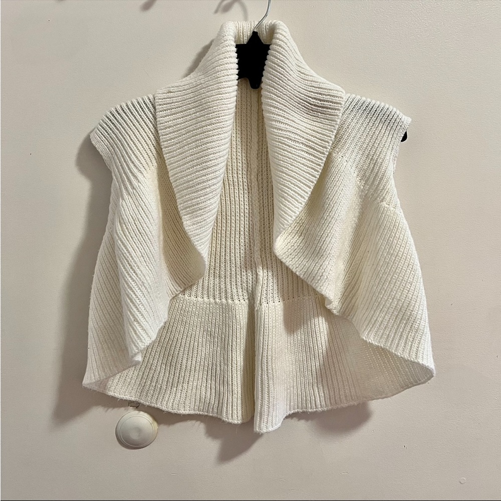 Off-White Short Sleeve Knit Cardigan